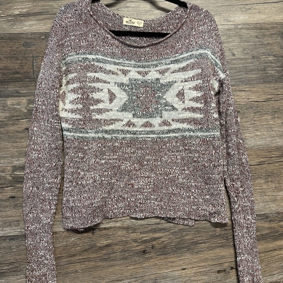 Hollister Maroon and Gray Patterned Sweater - Picture 1 of 4
